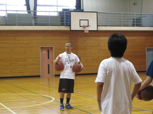 ������s����ܒ��w�Z�N���j�b�N 20110614